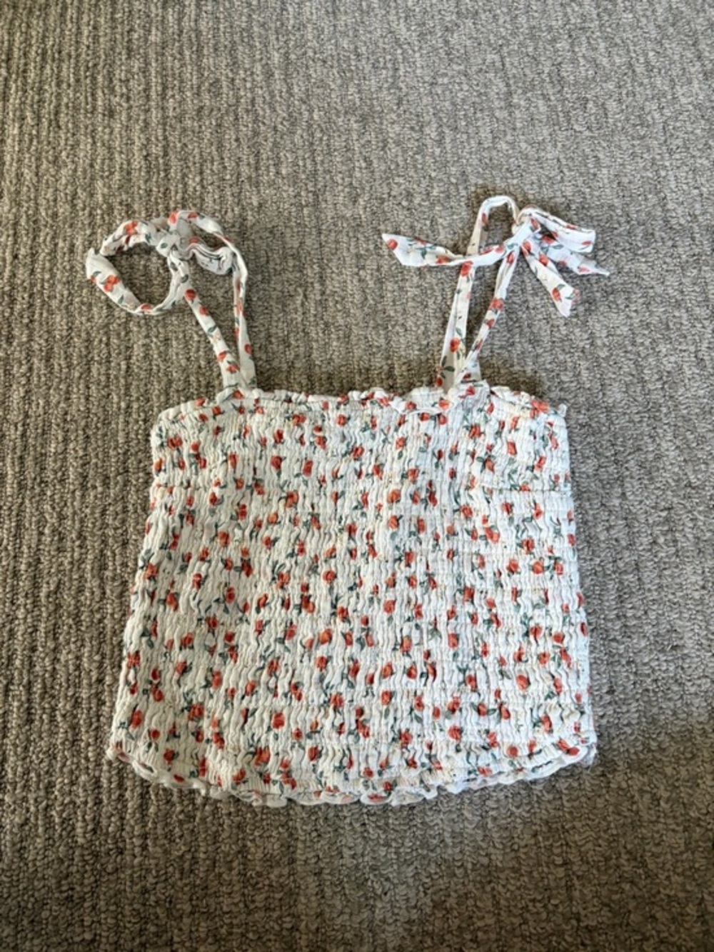 Abercrombie & Fitch White Floral Smocked Top Crop with Orange Blossoms
